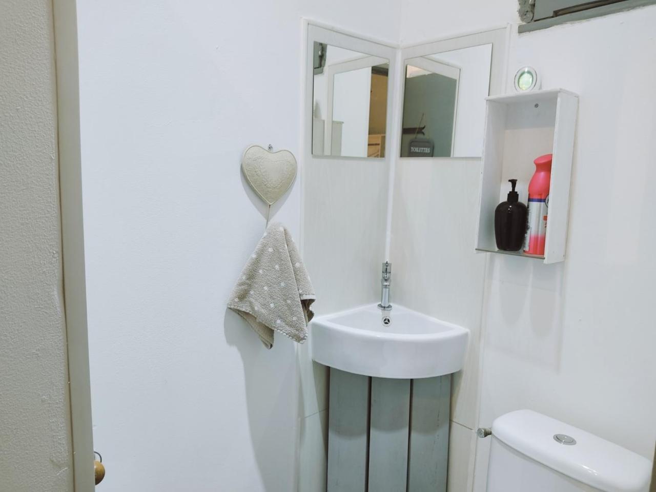 Bed and Breakfast Chez Christy Chemin des Dinots Saint-Bonnet-de-Four Zimmer foto